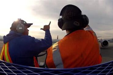 Ramp Agent Offer: Choosing Between Southwest and Piedmont