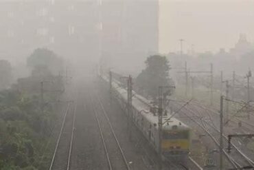 Severe Rainfall Causes Significant Flight Disruptions and Delays at Kolkata Airport
