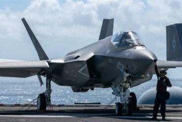UK Royal Air Force Deploys Expert Team to Kerala for Grounded F-35B Repair Mission