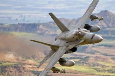 Unveiling the Gijón F‑18 Low Pass: Expert Pilot Analysis and Airshow Safety Insights