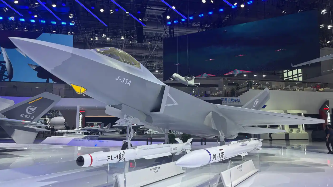 China's J-35 stealth fighter at Zhuhai air show