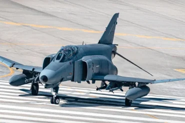 Transponder Ident Feature - Bolt Flight