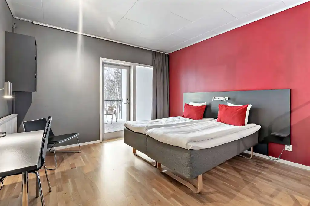 Aiden by Best Western Stockholm Airport Arlanda room with modern design elements