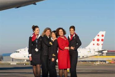 Brussels Airlines Fires Flight Attendants Over Bedbug Fears, Unions Threaten Strike