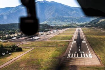 Aspen/Pitkin County Airport: A High-Altitude Hub for Mountain Air Travel