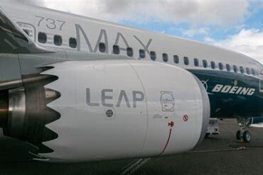 Why the Boeing 737 MAX Is Locked Into the LEAP-1B Engine Forever