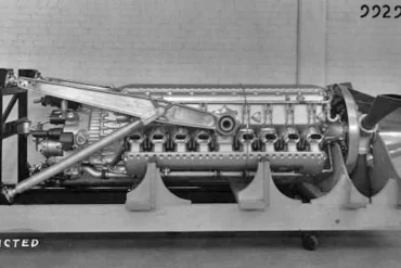 Chrysler's Mighty 16-Cylinder Hemi Engine: The Powerhouse Behind WW2 Fighter Planes