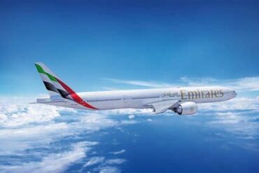 Why Is Emirates Flying From Miami to Bogotá?