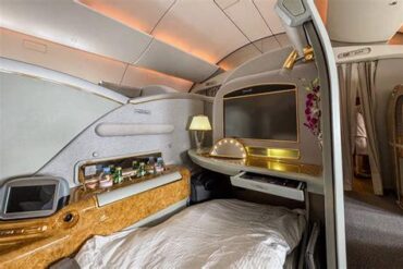 Flying Emirates First Class from Miami to Bogota: A Detailed Review of a Rare Fifth-Freedom Luxury Experience