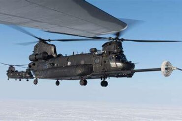 USSOCOM Awards $877 Million Contract to Boeing for Additional MH-47G Block II Helicopters