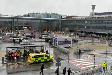 21 Injured in Heathrow Pepper Spray Assault: Police Hunt Three Suspects Still at Large