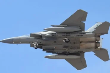 Saudi Airstrike Hits UAE-Supplied Arms at Yemen’s Mukalla Port, Deepening Gulf Rift