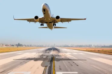 Why Commercial Pilots Rarely Use Full Thrust on Takeoff: Explained Why Commercial Pilots Rarely Use Full Thrust on Takeoff: Explained