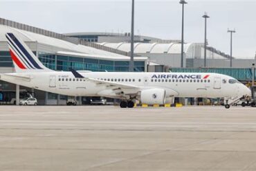 Air France Returns to Gatwick With New Paris CDG Flights After 19-Year Absence