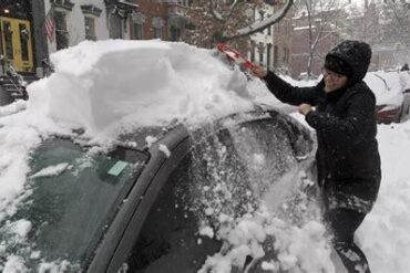 Blizzard Alert: NYC Braces For Heaviest Snowfall In Years As Travel Grinds To A Halt