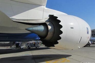 Why the Boeing 787 Dreamliner Features Two Engine Options: A Deep Dive Into Strategic Aviation Choices