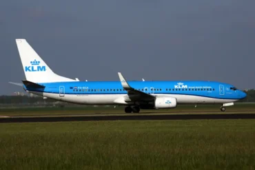 KLM's Expansive UK Network: Unveiling the Strategic Power of 71 Daily Flights