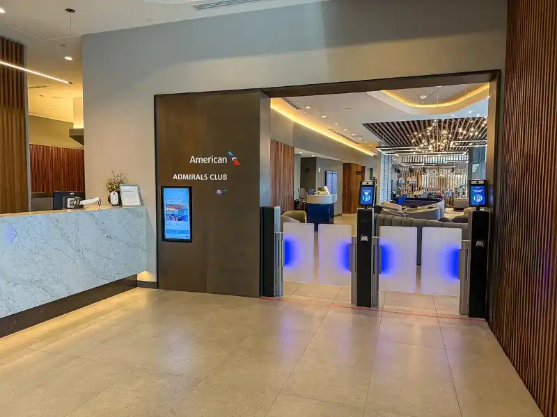 Admirals Club A-West Lounge at PHL featuring customer service desk