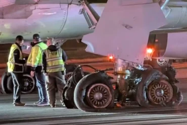 Boeing 767 Immobilized on Atlanta Runway After Multiple Tire Blowouts During Landing