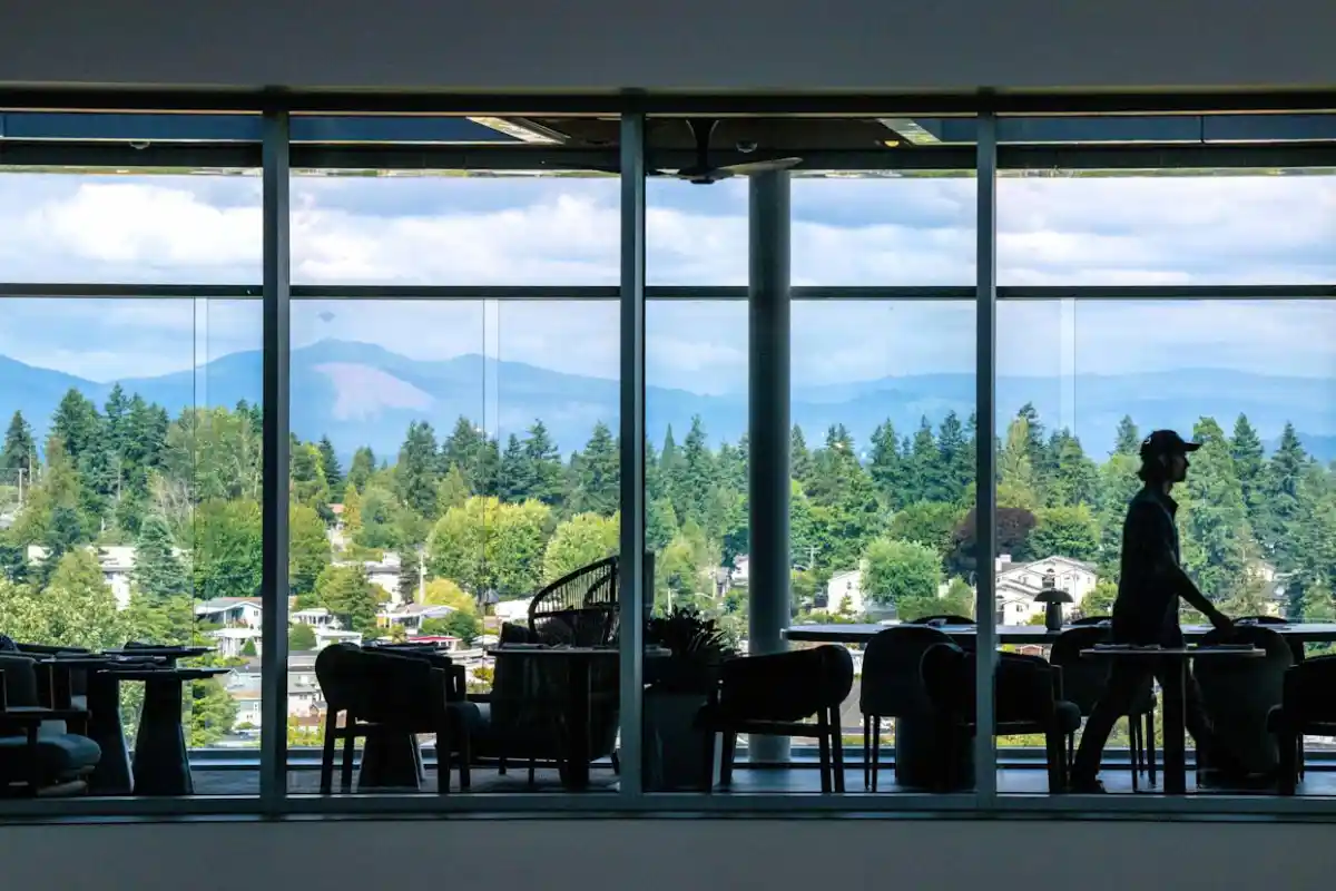 Delta Sky Club Seattle Concourse A Mount Rainier windows