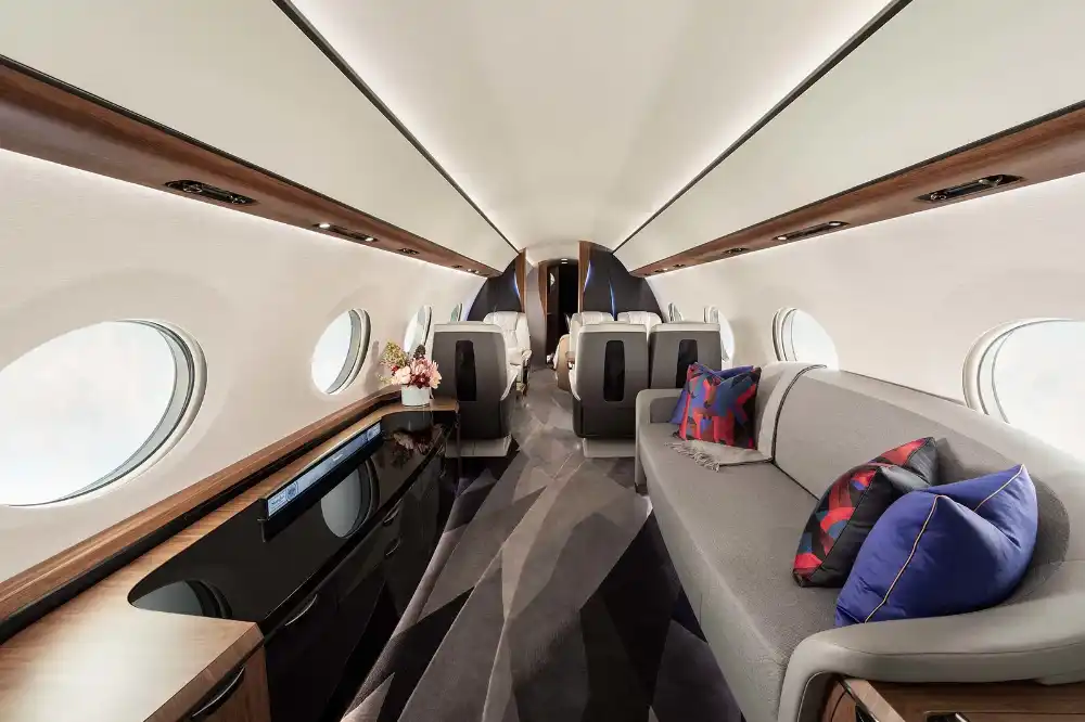 Gulfstream G700 cabin