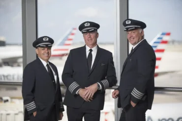Nearly $460K: Inside the Sky-High Pay of American Airlines Pilots