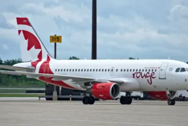 Air Canada Cargo Hold Incident: Baggage Handler Trapped as Airbus A319 Taxied for Takeoff