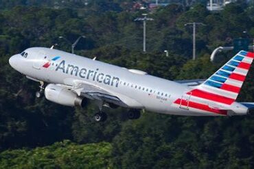 American Airlines A319 Diverts to San Francisco After Landing Gear Malfunction Prompts Pan-Pan Declaration