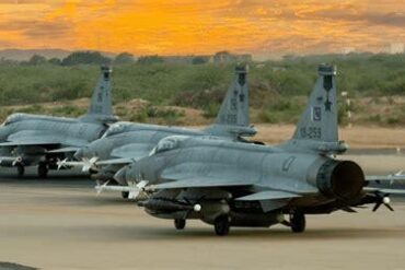 Bangladesh Weighs JF-17 Fighter Jet Acquisition Amid Deepening Defense Ties with Pakistan