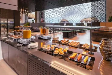Emirates Vs Etihad Vs Qatar Airways: Who Reigns Supreme in Airport Lounge Luxury? Emirates Vs Etihad Vs Qatar Airways: Who Reigns Supreme in Airport Lounge Luxury?