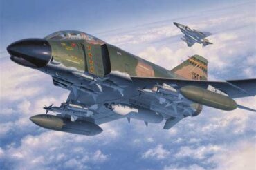 The F-4 Phantom II: How a Brutally Powerful Fighter Jet Shattered Over 20 World Records at Birth