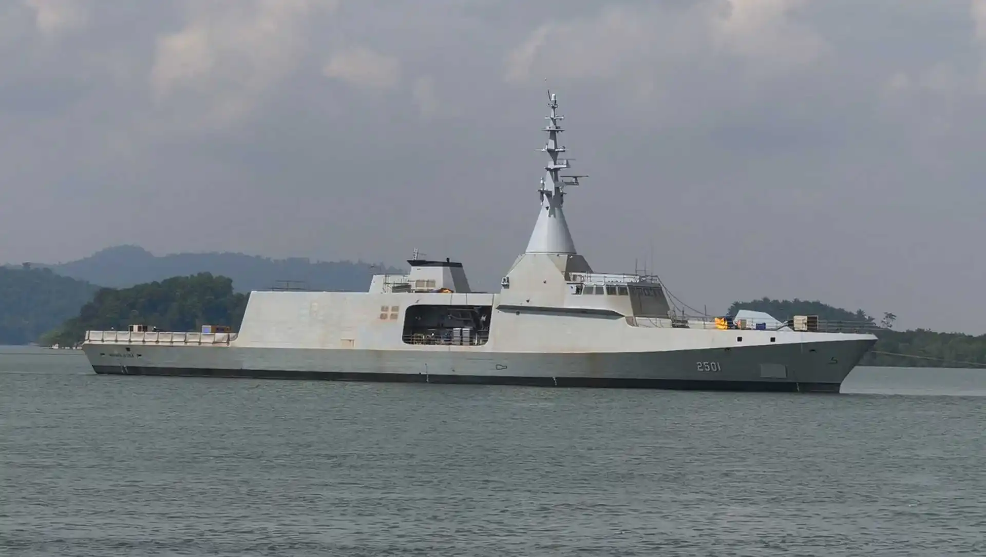 Malaysia’s First Maharaja Lela-Class Littoral Combat Ship Begins Long-Awaited Sea Trials