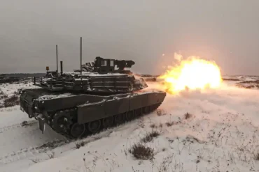 Poland’s Abrams Tanks Enter Live-Fire Service as 1st Armoured Brigade Trains with U.S. Army
