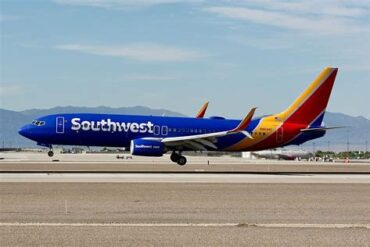Southwest Airlines Tops Wall Street Journal Rankings as Assigned Seating Debate Looms