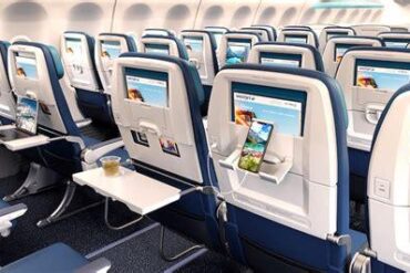 WestJet Reverses Controversial Economy Cabin Redesign After Passenger Backlash