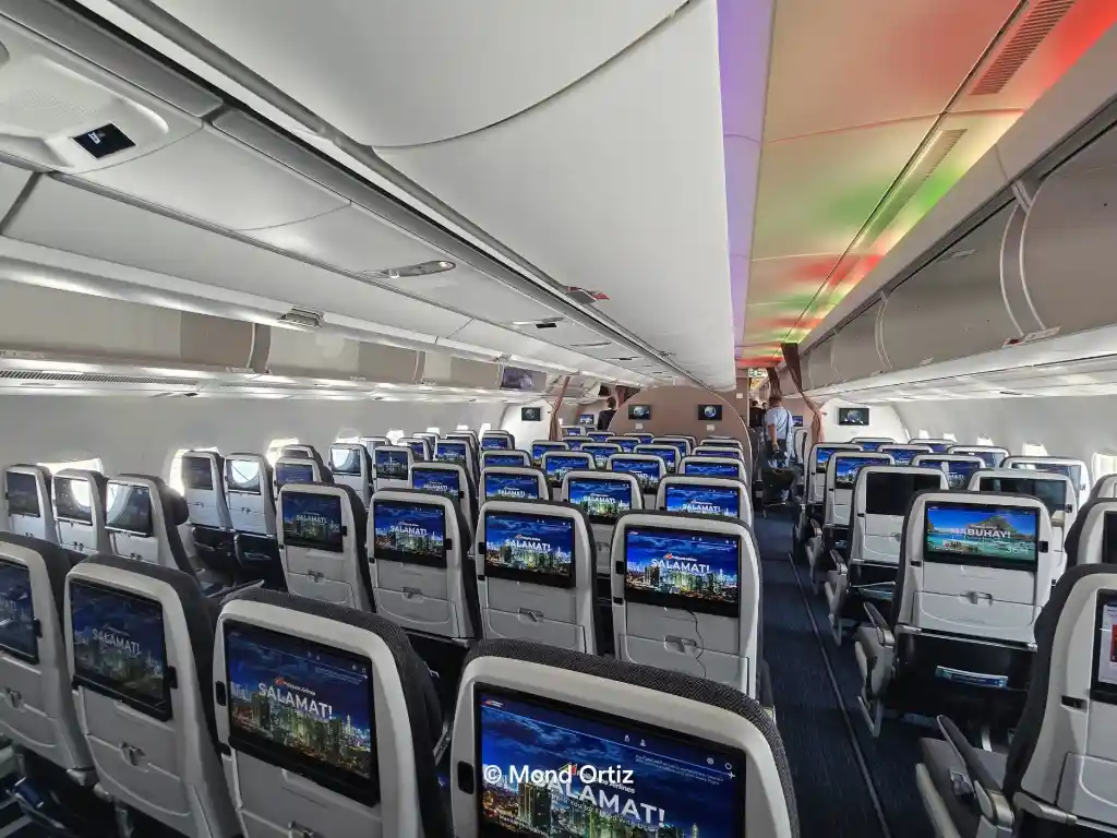 Philippine Airlines Airbus A350-1000 economy cabin