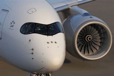 Is the Airbus A350-900 Really More Powerful Than the Boeing 777-200ER? Is the Airbus A350-900 Really More Powerful Than the Boeing 777-200ER?