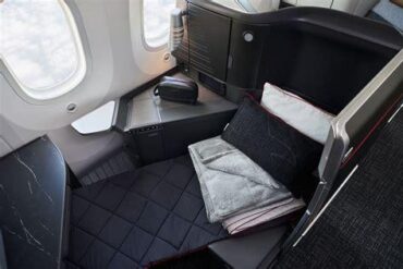 American Airlines Flagship Suites vs Flagship Business: Why the New Suites Can Cost Less—and When They Don’t American Airlines Flagship Suites vs Flagship Business: Why the New Suites Can Cost Less—and When They Don’t