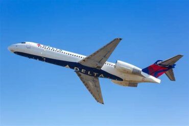 America’s 10 Longest Domestic Flights in 2026: Nearly 12 Hours Across the US Without a Passport