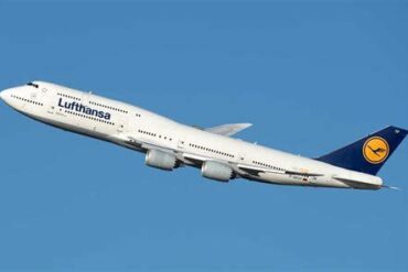 Beyond Range Records: The Longest Nonstop Boeing 747-400 Routes Still Flying in 2026 Beyond Range Records: The Longest Nonstop Boeing 747-400 Routes Still Flying in 2026
