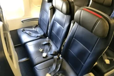 Book Aisle & Window Seat Strategy: Smart Comfort Hack or Quiet Cabin Rudeness?