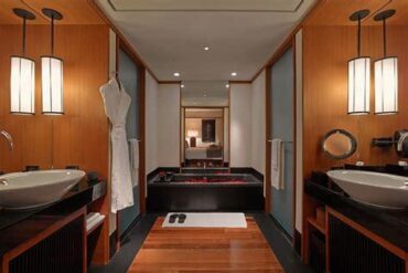 Are Hotel Bathrooms Getting Worse? Inside the Design Decisions That Are Driving Guests Crazy