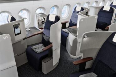 Lufthansa Signals a Major Shift With Real Business Class Seats on Select Airbus A320s