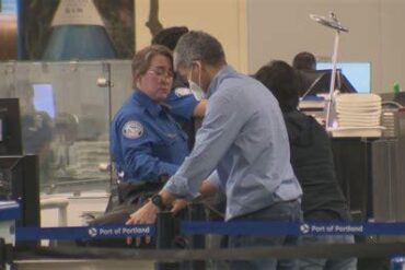 Portland Airport Security Breach: How a Meat Cleaver Passed Screening on a Delta Flight Without Criminal Charges