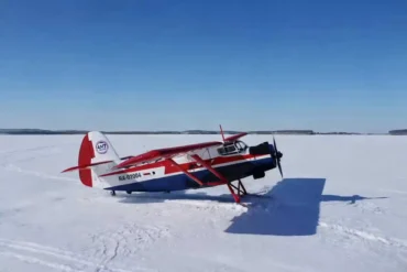 Russia Conducts Arctic Trials of Modernized An-2 Biplane with Ski Landing Gear for Northern Patrol Missions