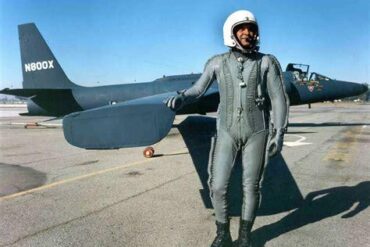 U-2 Spy Plane Shot Down: How the Capture of Francis Gary Powers Led to the Dramatic Rudolf Abel Exchange