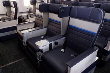 2026 Guide to the Most Spacious Premium Economy Seats on US Airlines