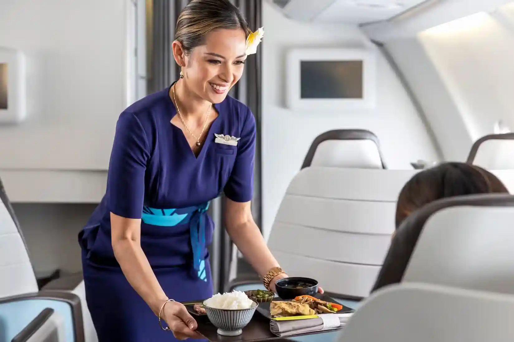 Alaska Airlines Elevates Hawaiian’s First Class Dining With Chef-Led ...