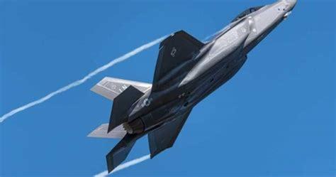 Why Australia Paused Its F-35 Fighter Jet Expansion — Strategy, Capability, and the Future of Air Power