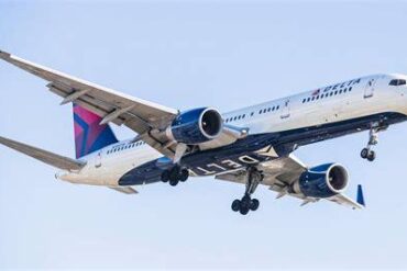 Why the Boeing 757 Still Powers Key U.S. Airline Routes Decades After Its Debut